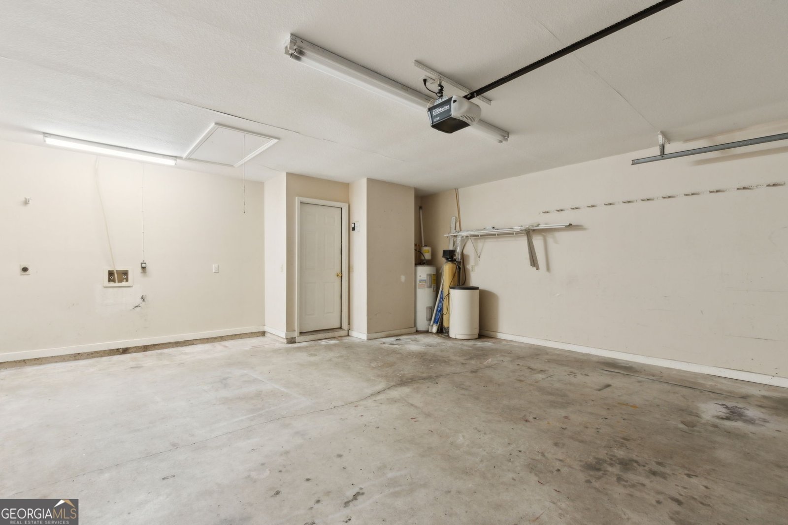 302 Hunt Club Road St. Marys - 2