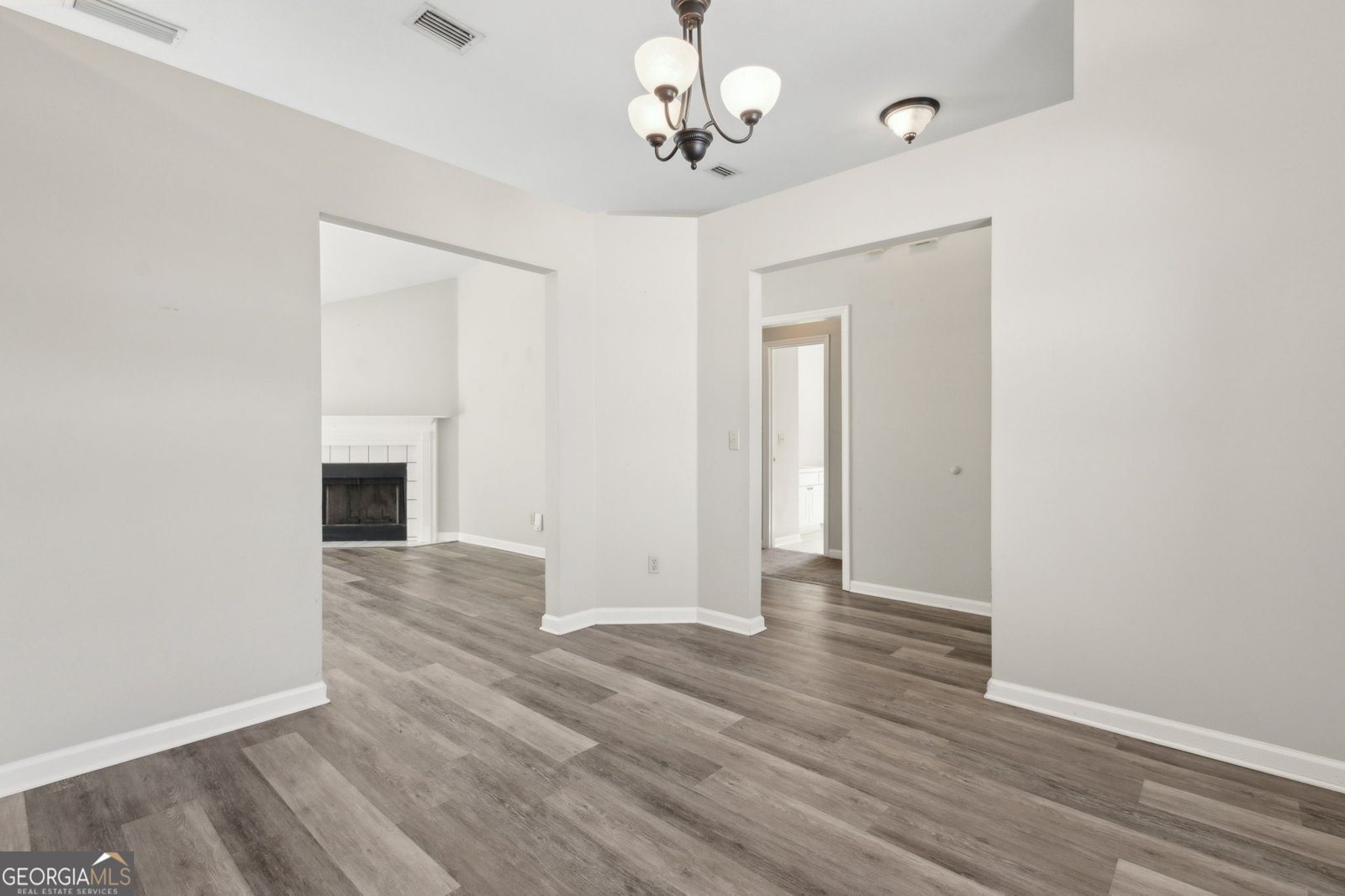 302 Hunt Club Road St. Marys - 24