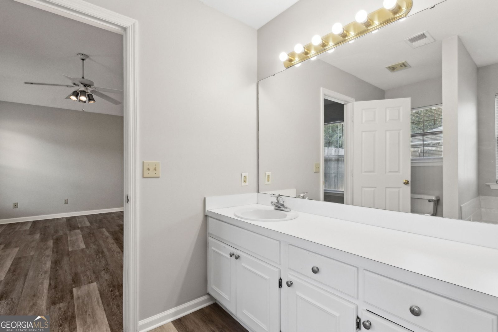 302 Hunt Club Road St. Marys - 35