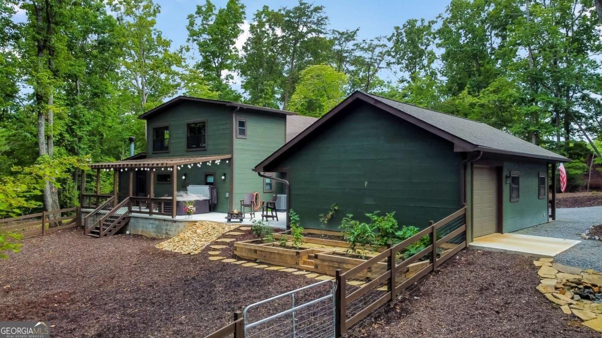 261 Rooks Road Mineral Bluff - 2