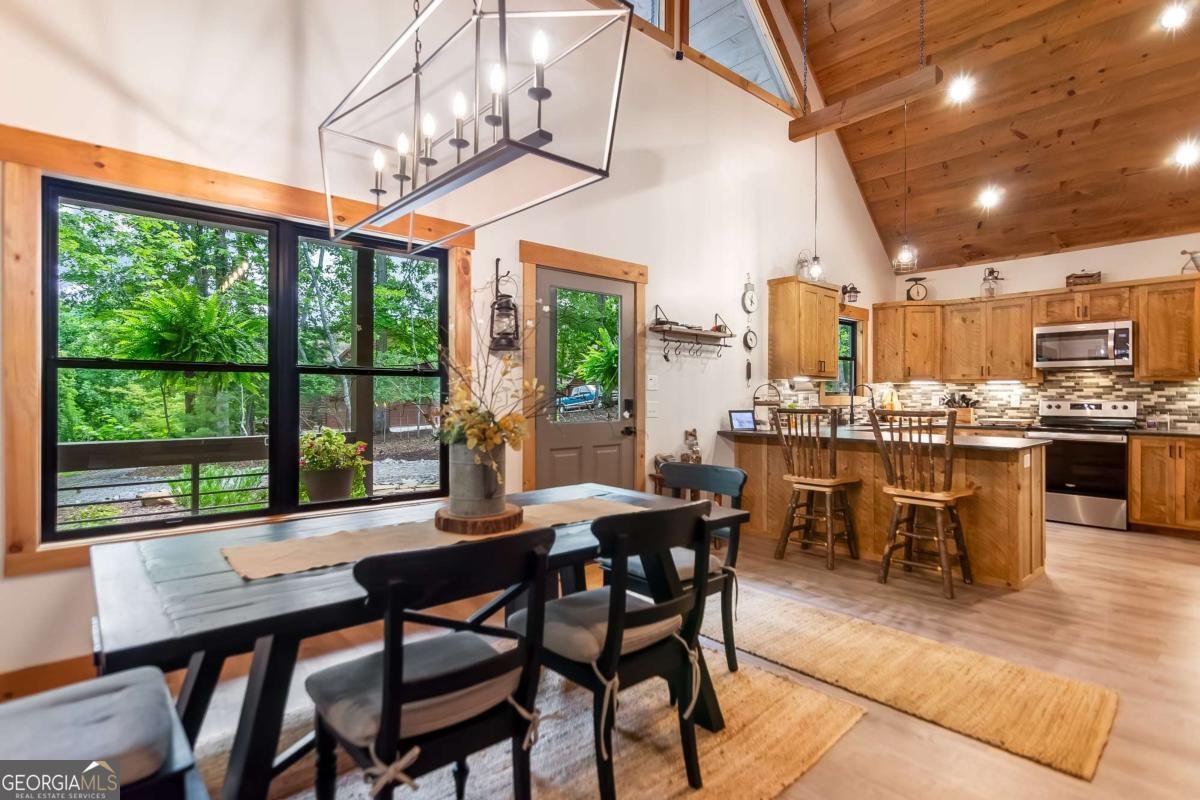 261 Rooks Road Mineral Bluff - 4