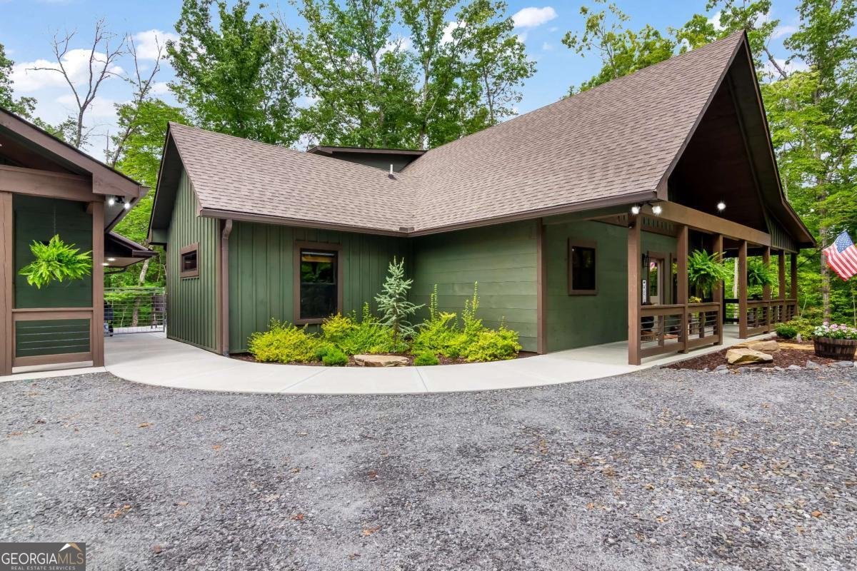 261 Rooks Road Mineral Bluff - 42