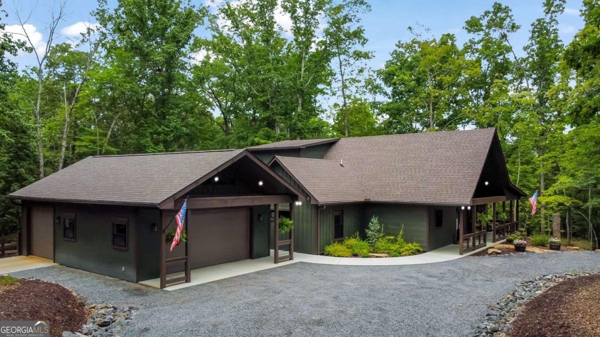 261 Rooks Road Mineral Bluff - 44