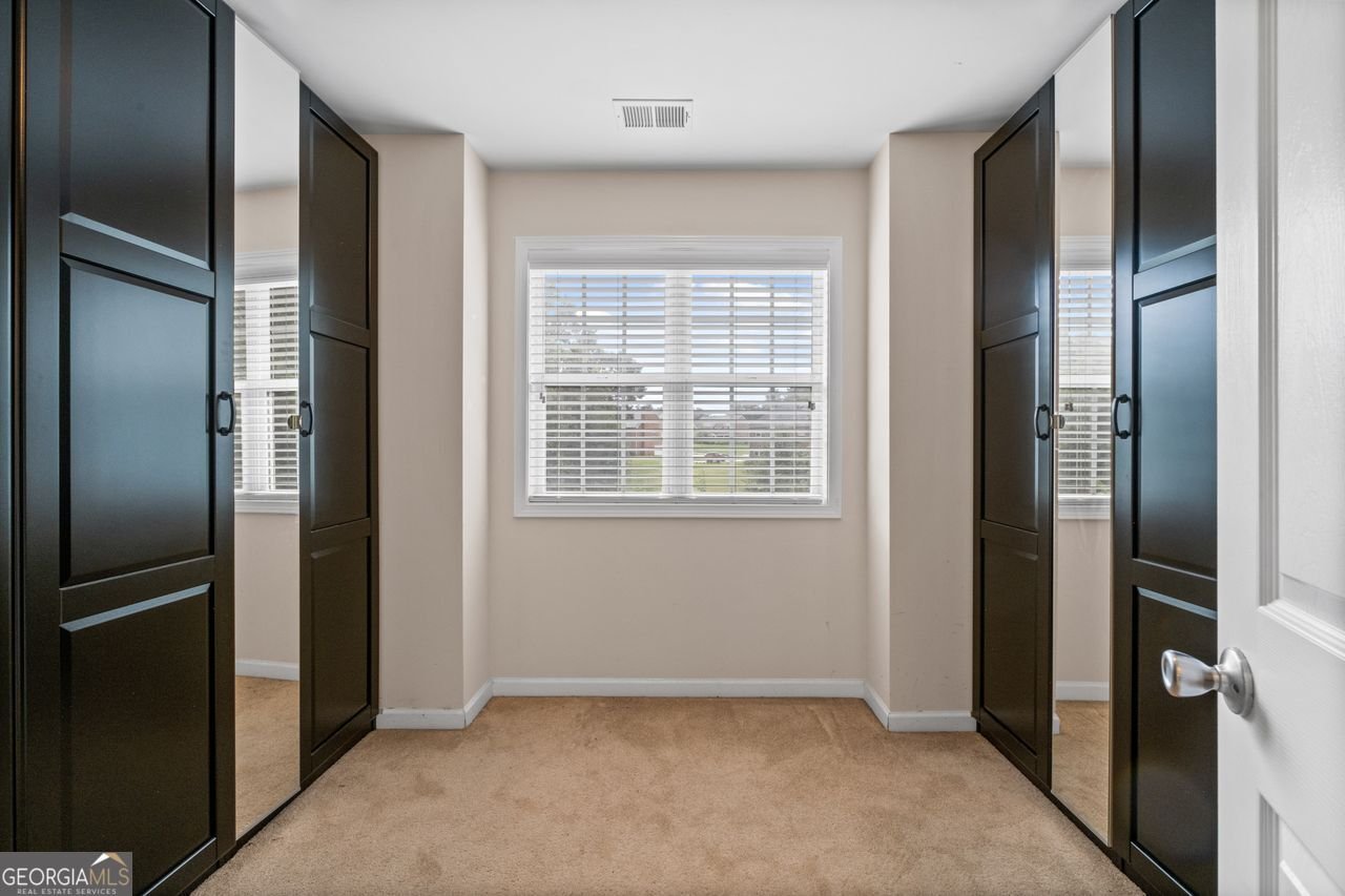 305 MATTHEW Circle Stockbridge - 14