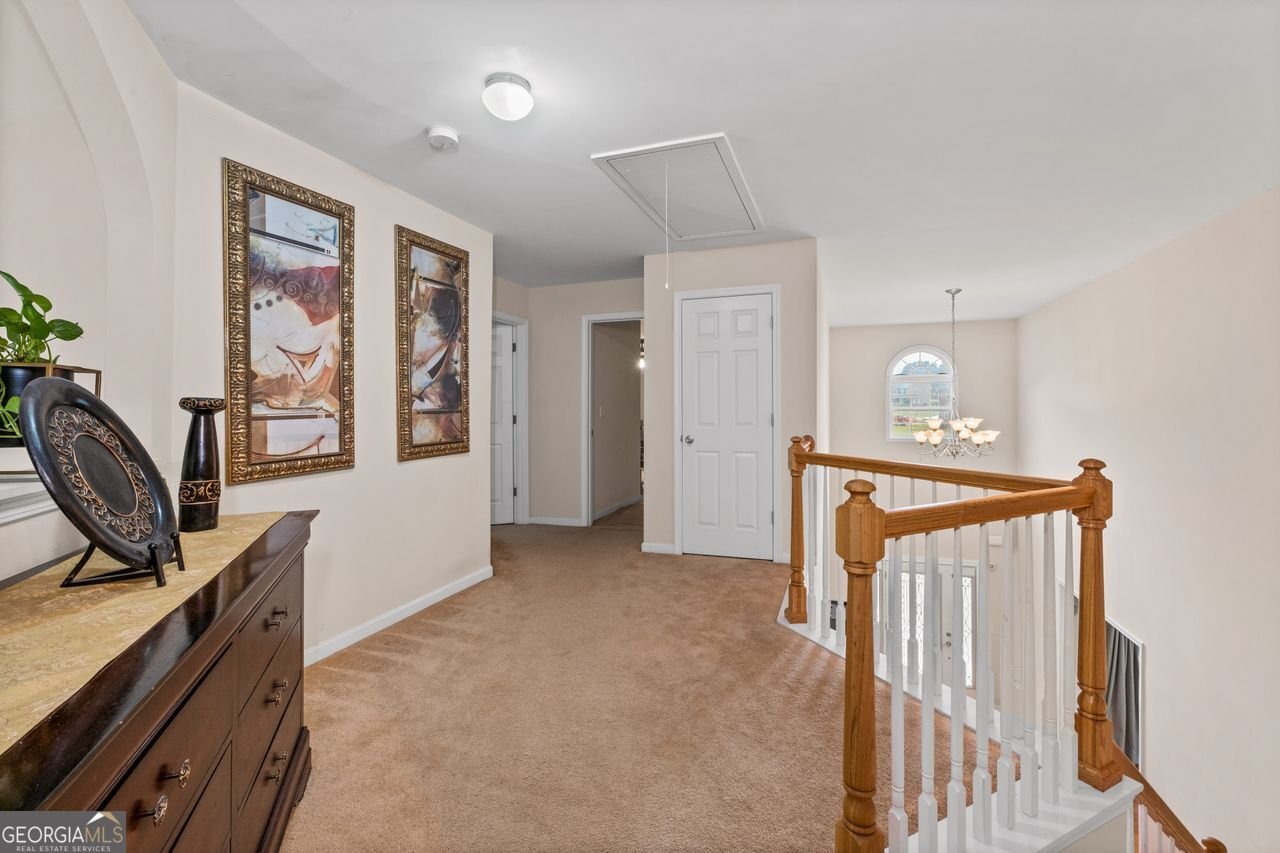 305 MATTHEW Circle Stockbridge - 17