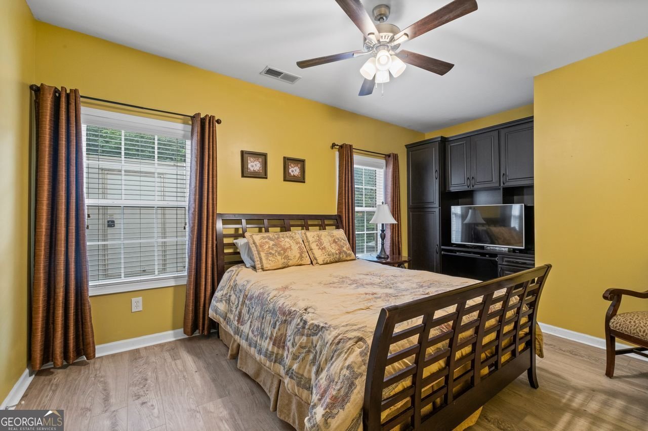 305 MATTHEW Circle Stockbridge - 19