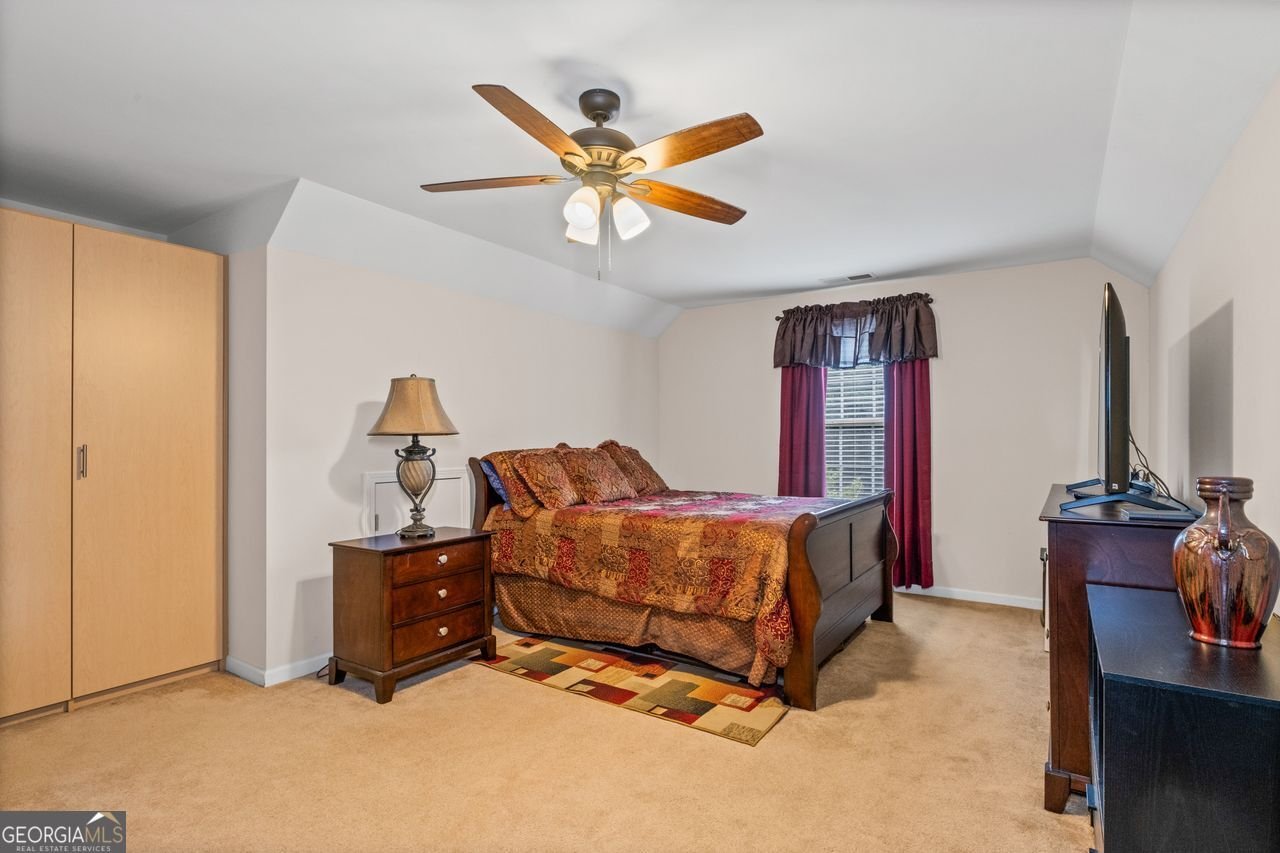 305 MATTHEW Circle Stockbridge - 21