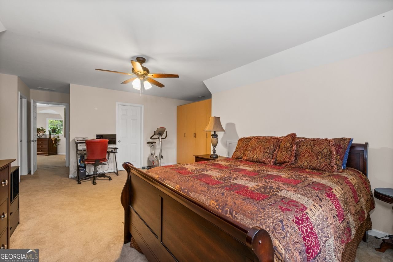 305 MATTHEW Circle Stockbridge - 22