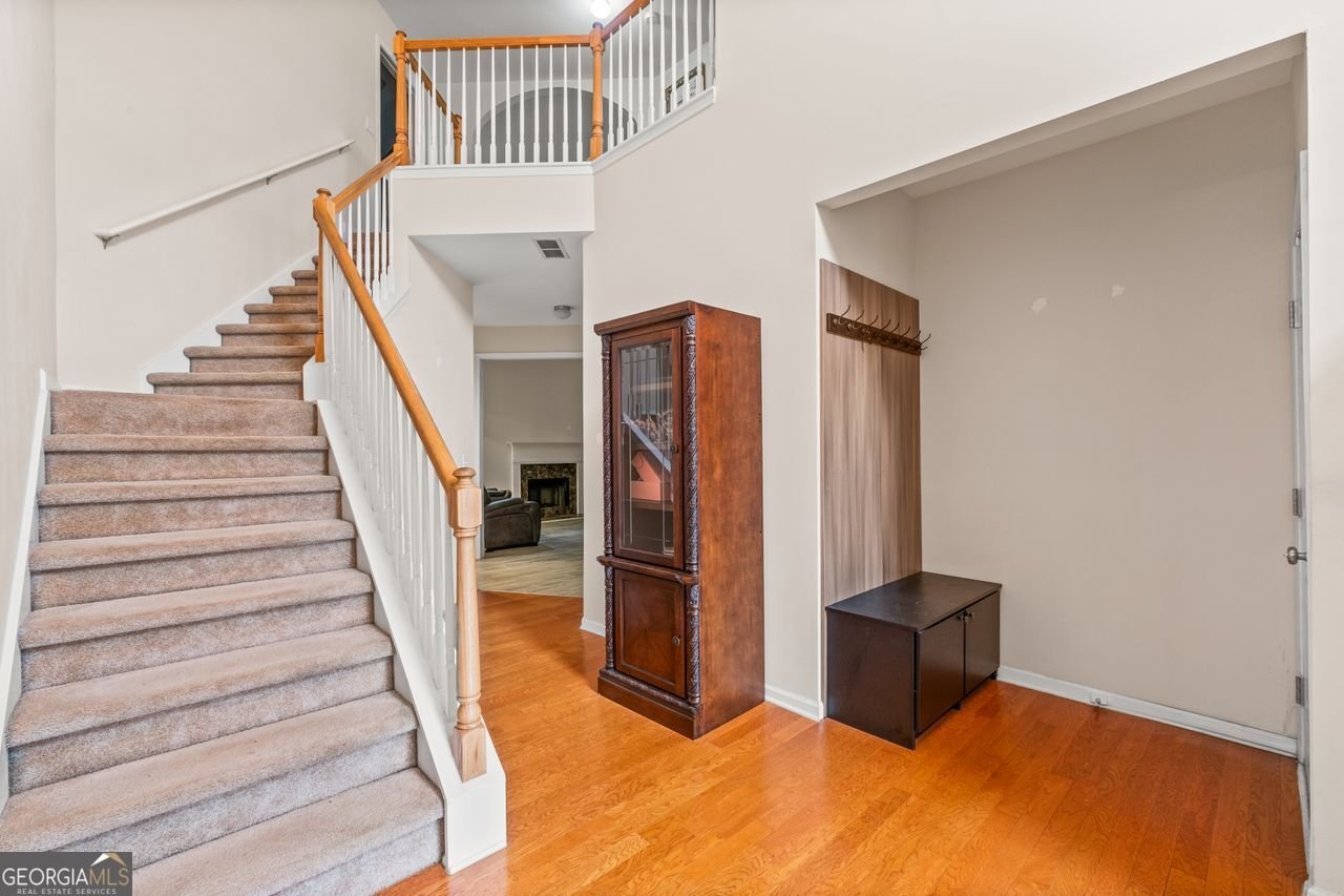 305 MATTHEW Circle Stockbridge - 4