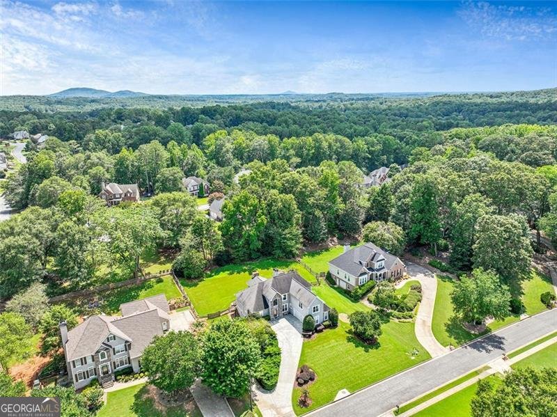 1054 AVERY CREEK woodstock - 36