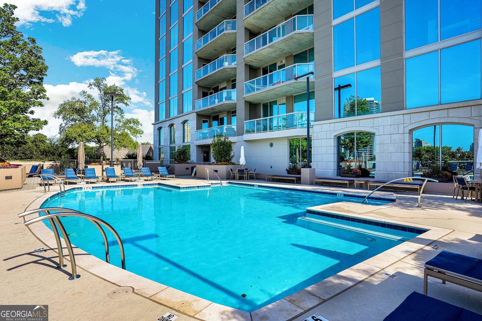 2795 Peachtree Road Atlanta - 25