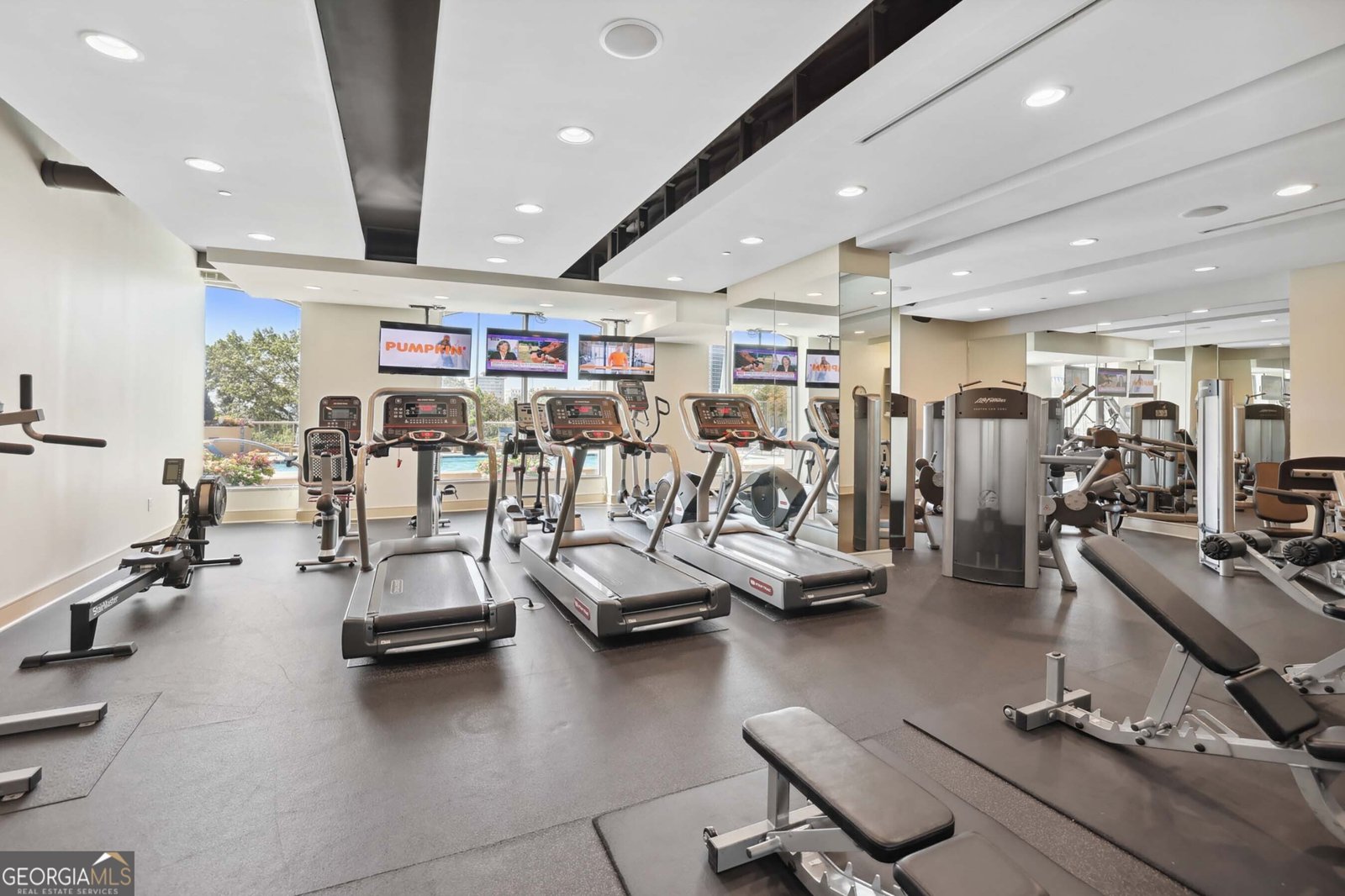 2795 Peachtree Road Atlanta - 27