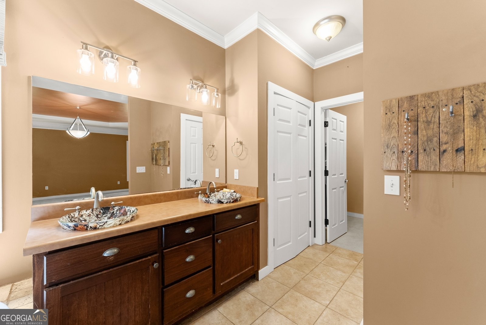 152 Blacks Mill Court Dawsonville - 24