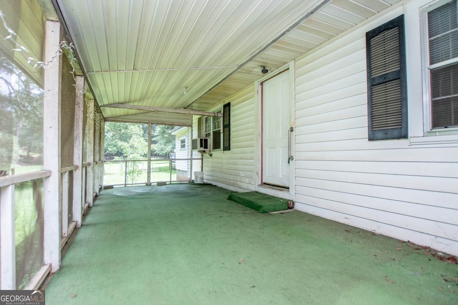 100 Redwine Drive Newnan - 24
