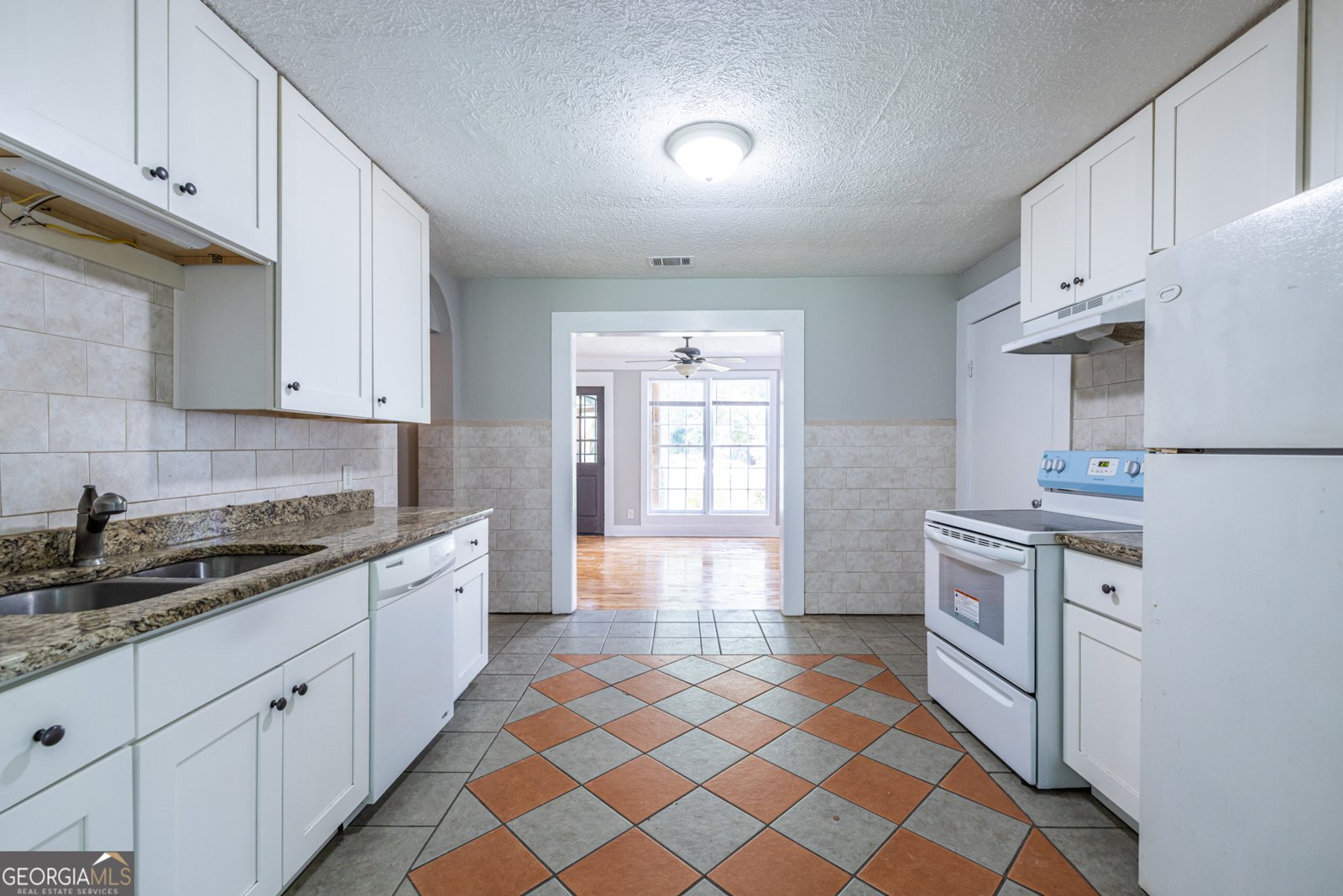 1135 Dobbs Drive Atlanta - 14