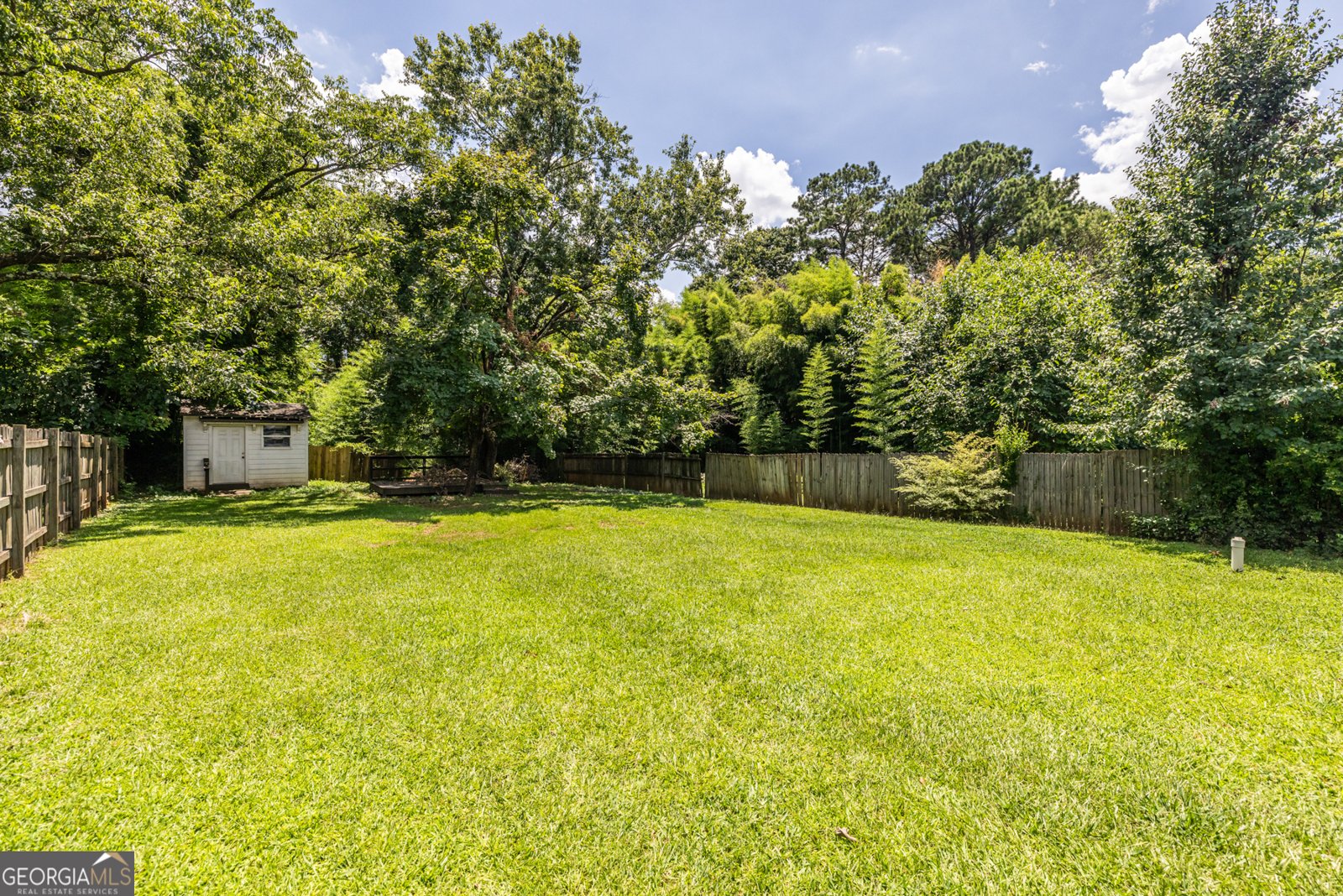 1135 Dobbs Drive Atlanta - 24