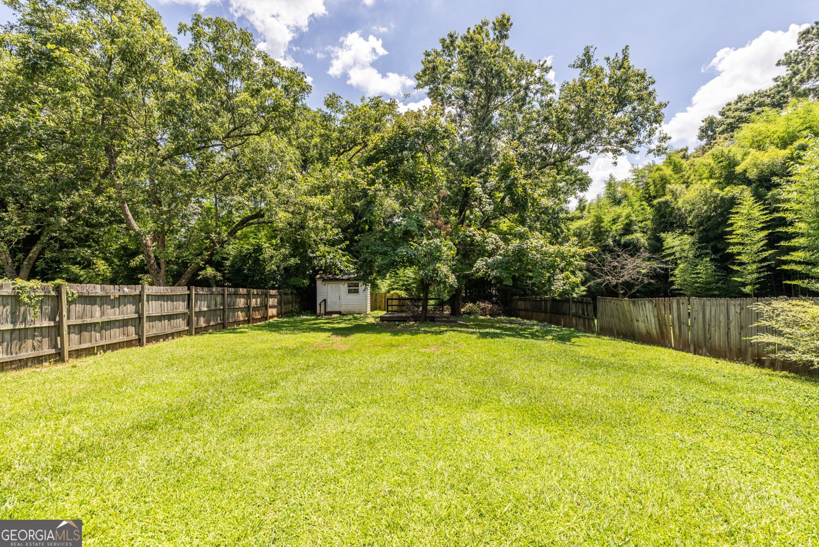 1135 Dobbs Drive Atlanta - 25
