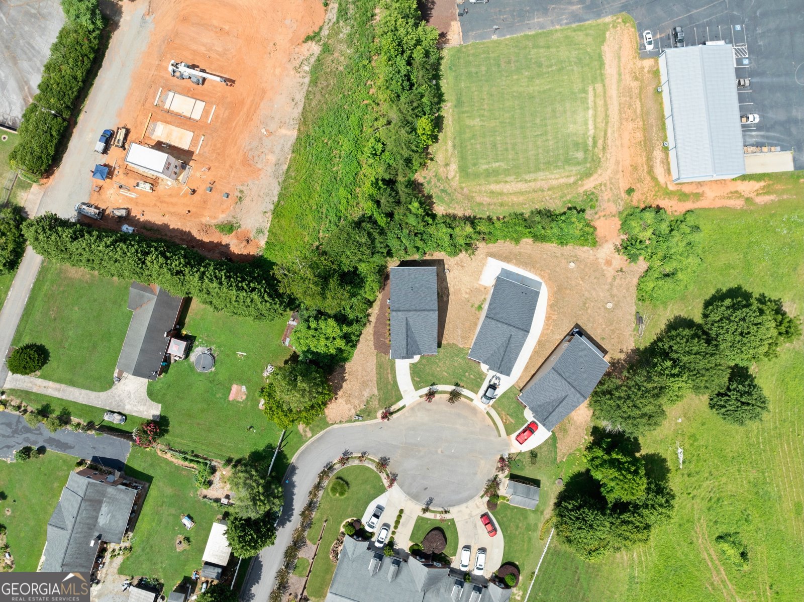 98 Colonial Drive Cleveland - 33