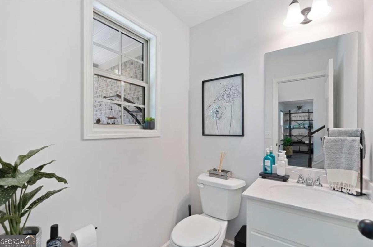165 6th Street Auburn - 10