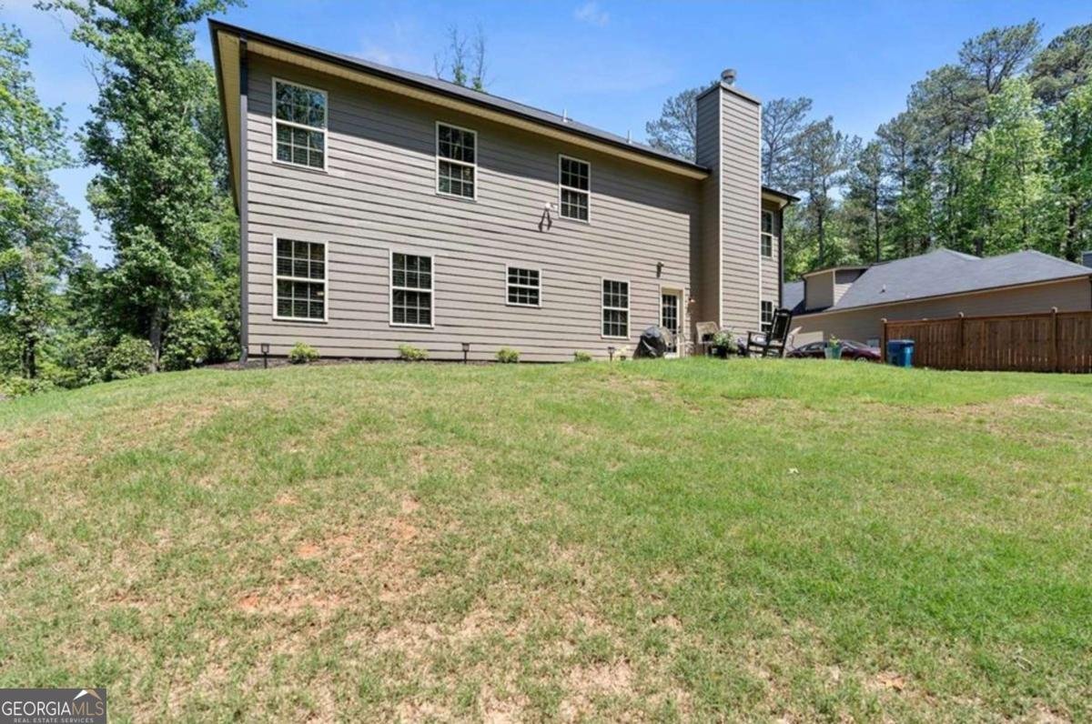 165 6th Street Auburn - 19