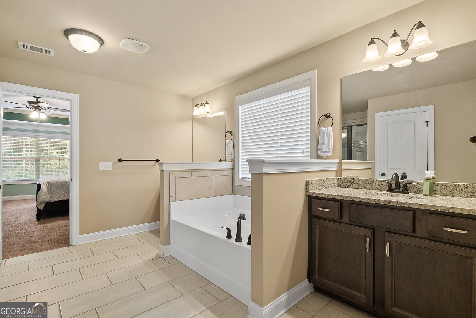 1050 Silver Thorne Drive Loganville - 37