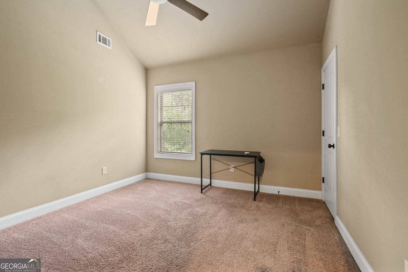 1050 Silver Thorne Drive Loganville - 45