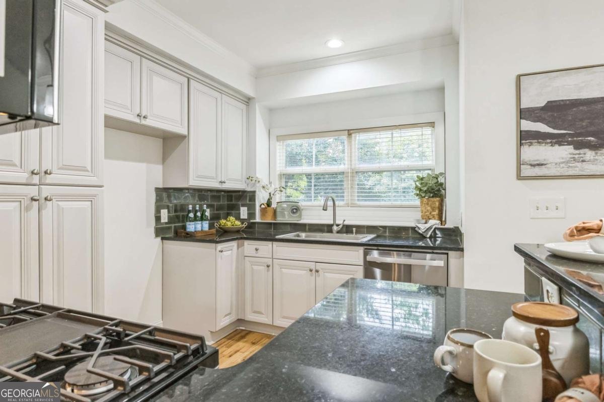 234 Carlyle Park Drive Atlanta - 4