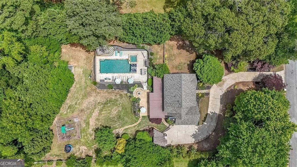 4135 Creekwood Drive Cumming - 34