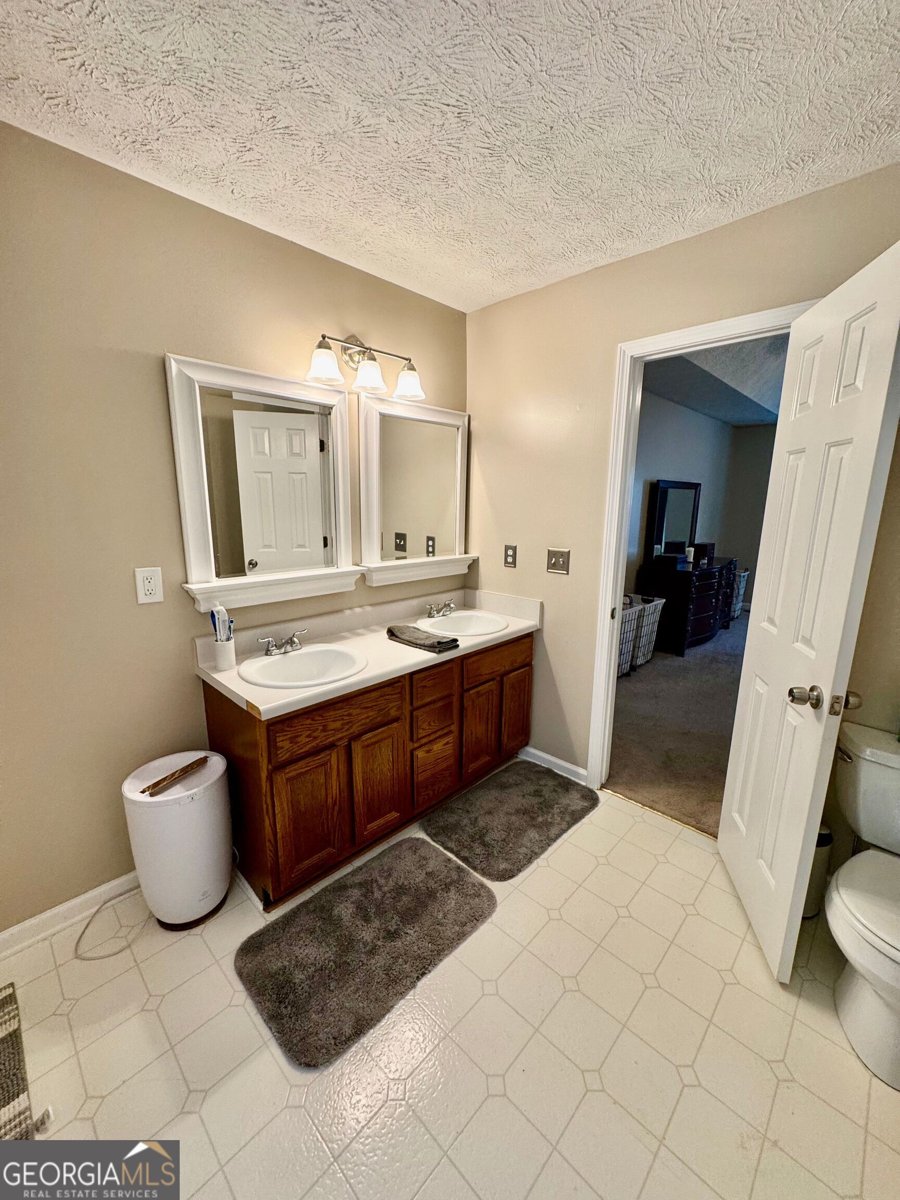 190 Spring Ridge Drive Dallas - 22