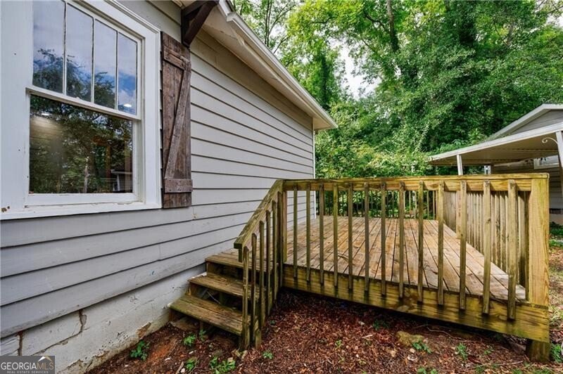 1554 Richland Road Atlanta - 27