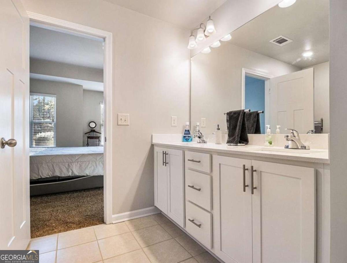 394 Greenleaf Court Lilburn - 6