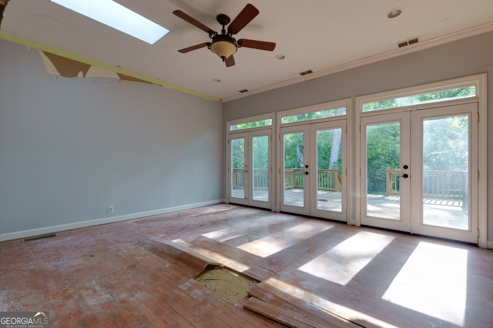 2525 NORTHSIDE Drive Atlanta - 21