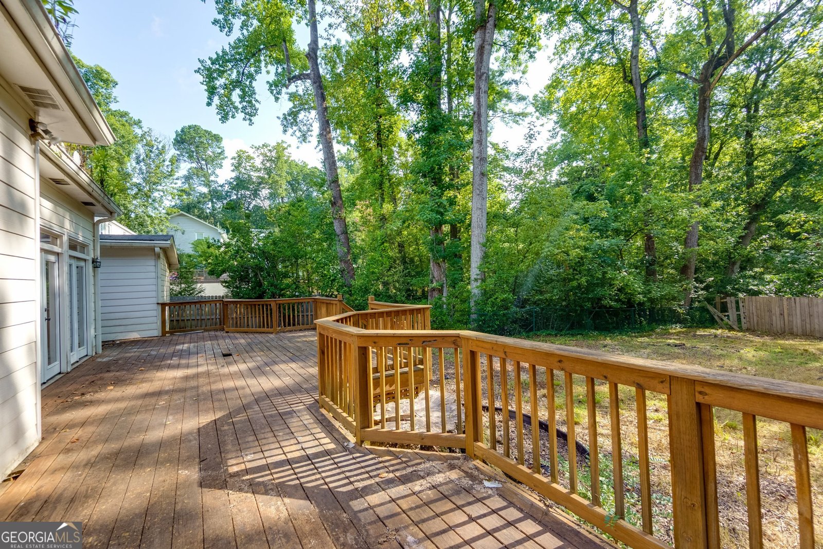 2525 NORTHSIDE Drive Atlanta - 33