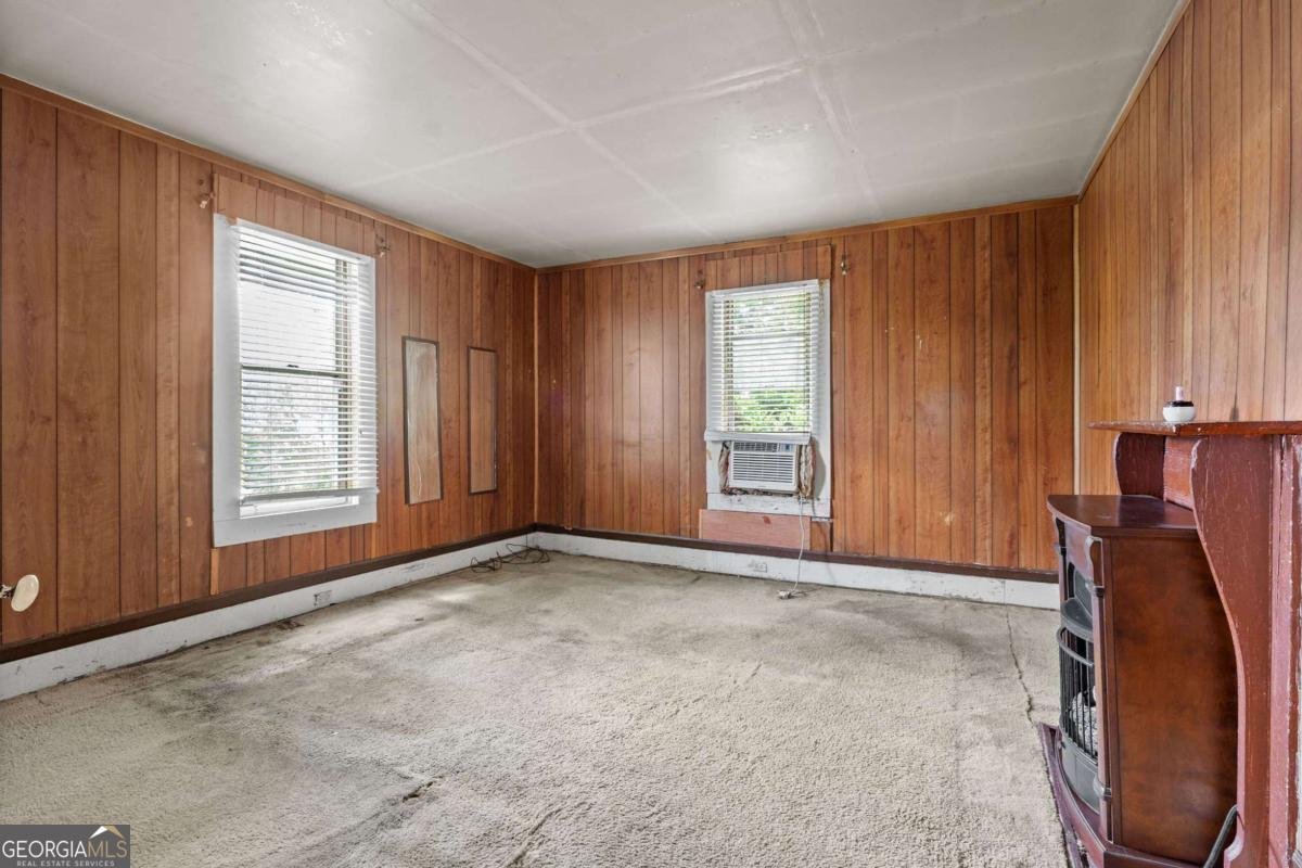 31 Elm Street Hampton - 12