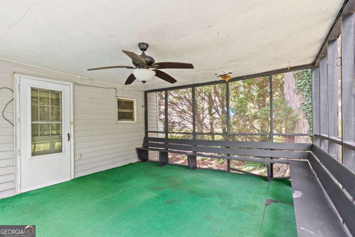 31 Elm Street Hampton - 19