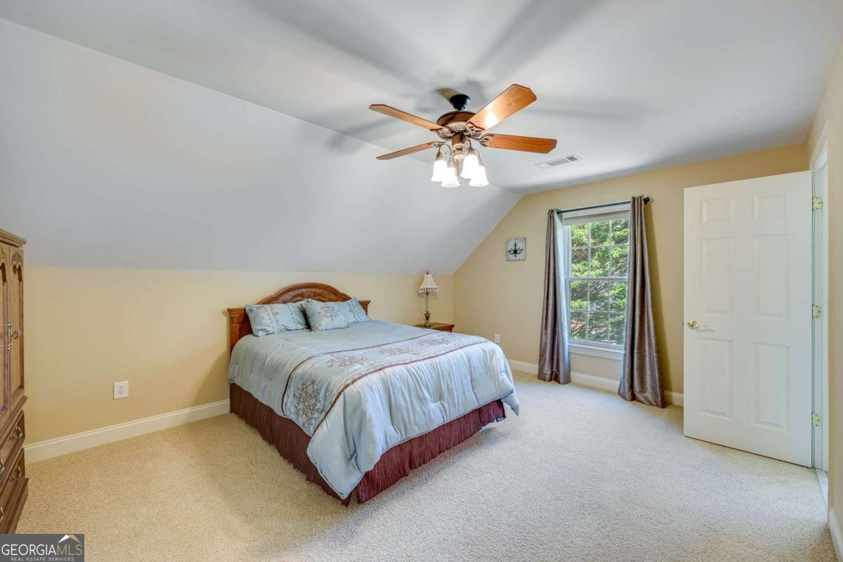 1885 Silver Oak Drive Bethlehem - 38