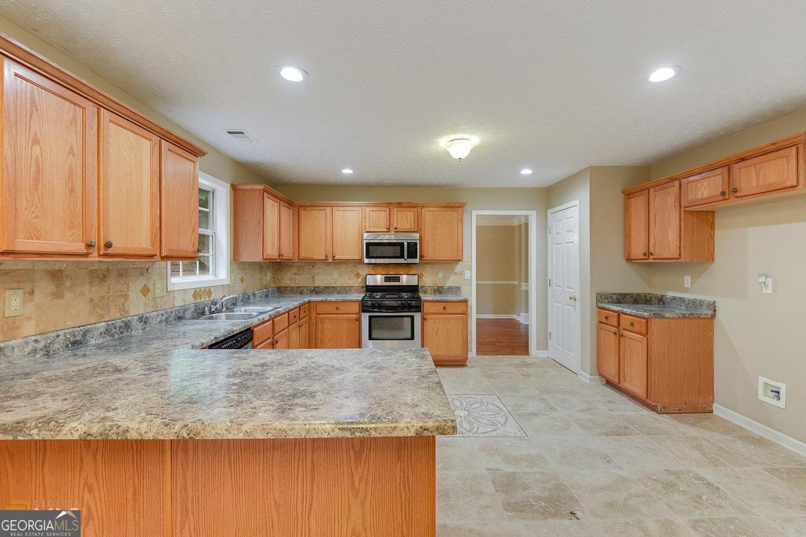 587 Wynmeadow Court Stone Mountain - 11