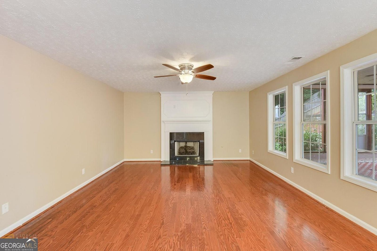 587 Wynmeadow Court Stone Mountain - 12
