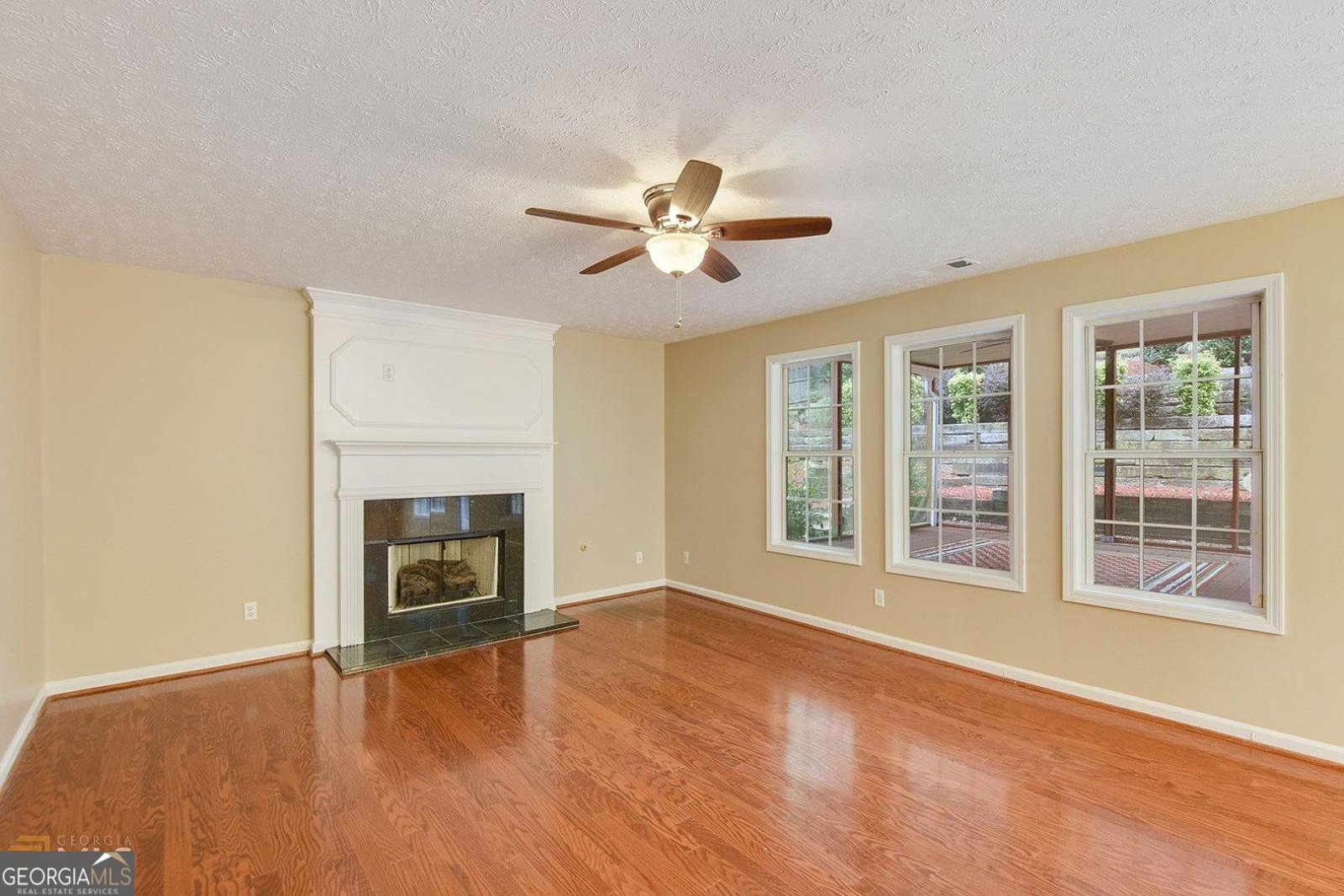 587 Wynmeadow Court Stone Mountain - 13
