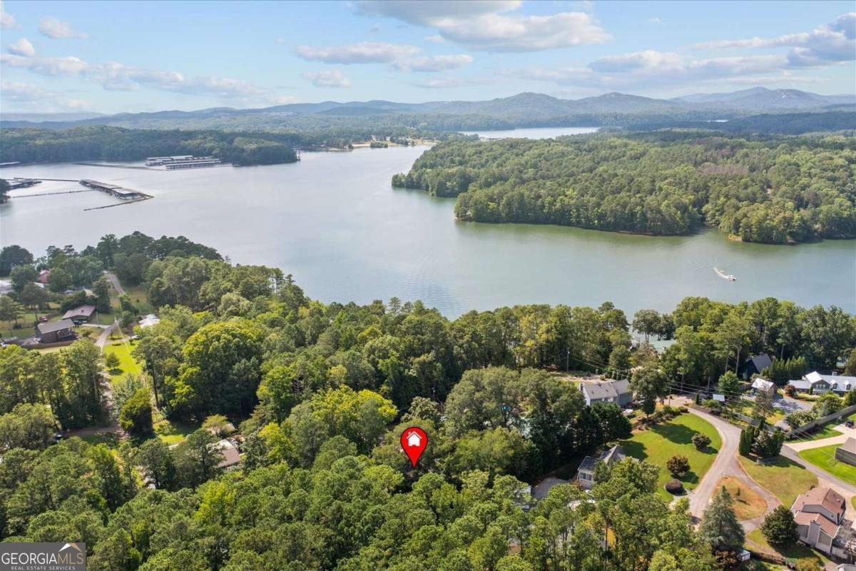 5008 Dianne Drive Acworth - 1