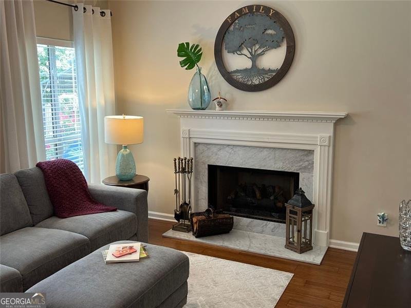 2430 JAKIN Suwanee - 26
