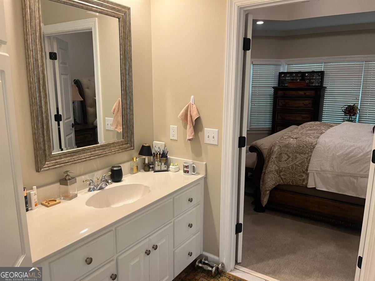 1001 Peachtree Court Greensboro - 16