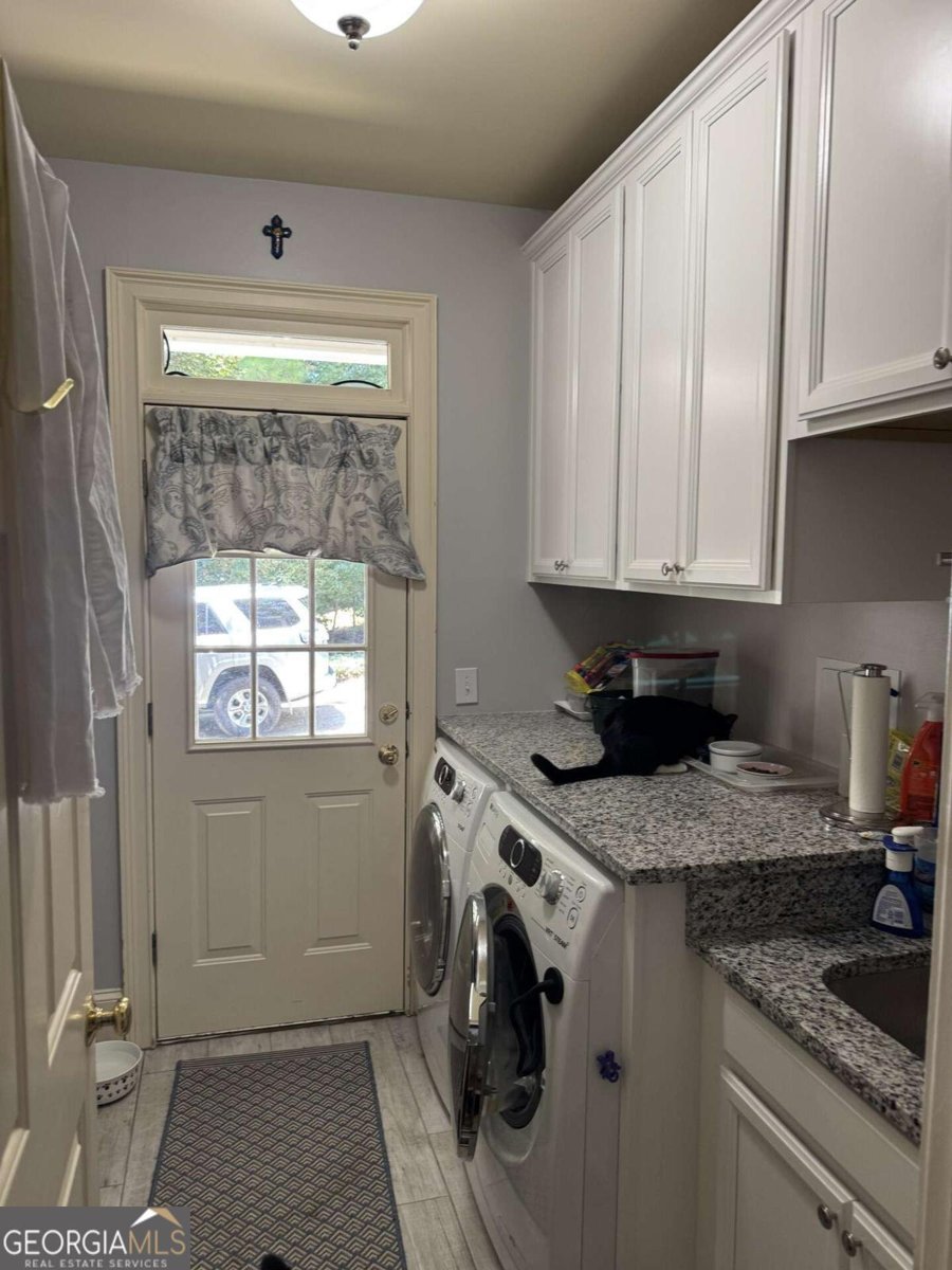 735 Richmond Glen Drive Milton - 15