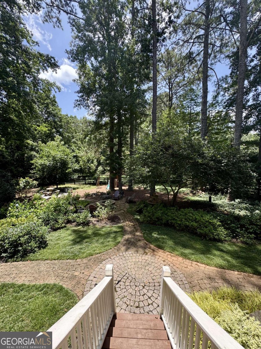 735 Richmond Glen Drive Milton - 32