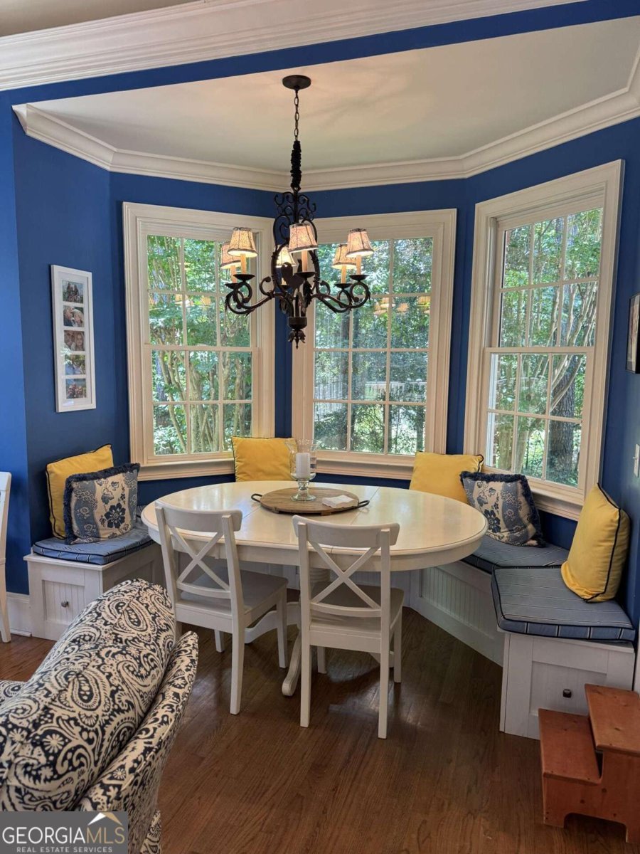735 Richmond Glen Drive Milton - 8