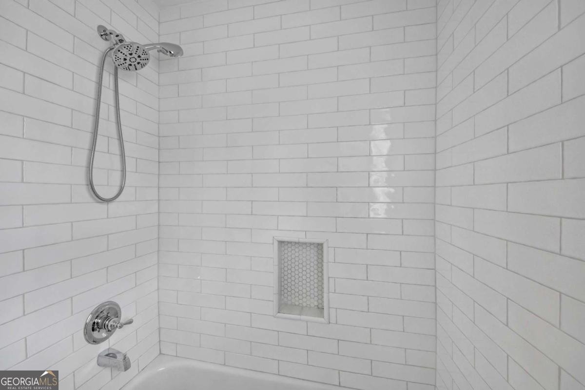 3451 FALLS BRANCH Court Buford - 23