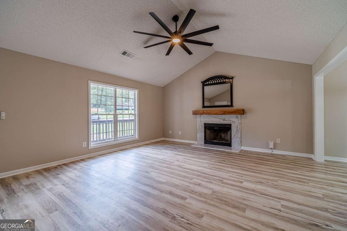 371 Lokeys Ridge Road Bethlehem - 23