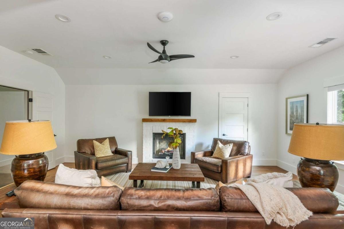 15430 Birmingham Highway Alpharetta - 41