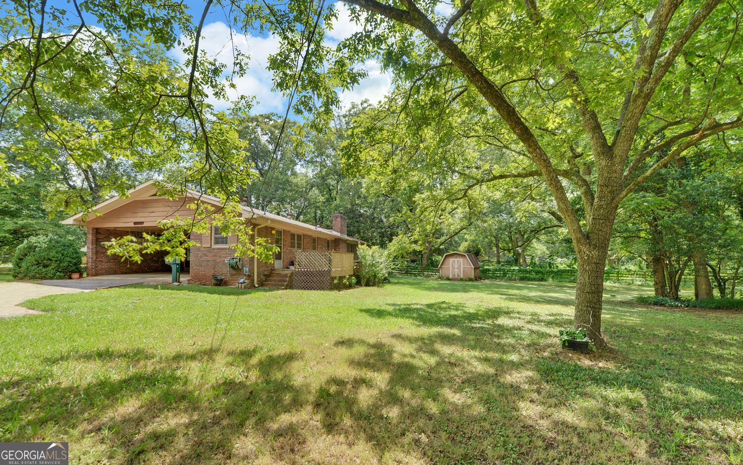 290 Hartwell Road Lavonia - 33