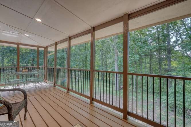 903 State Highway 325 Blairsville - 40